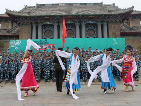 2014级新生在全校军训歌咏比赛中喜获佳绩2